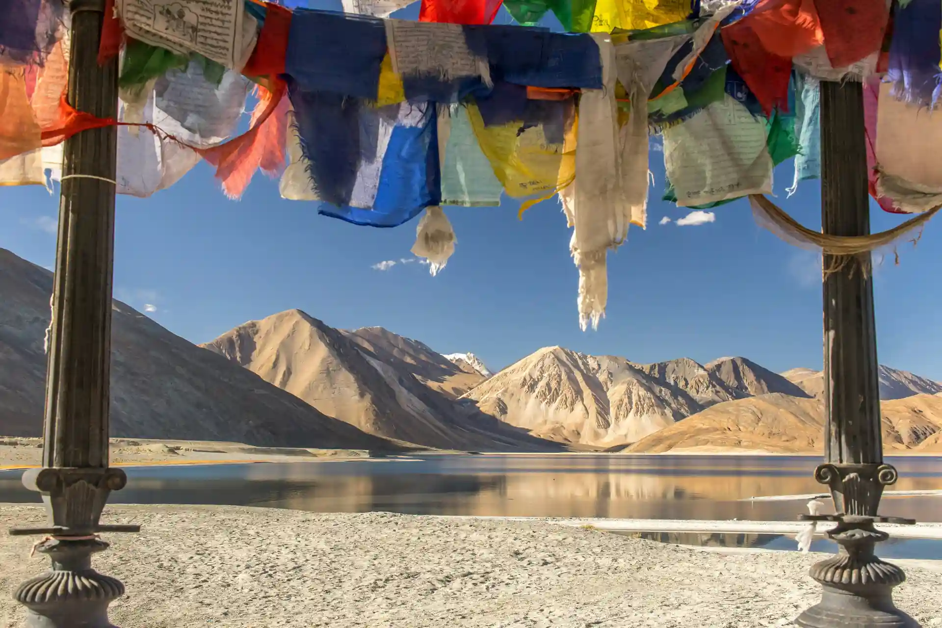 Leh Ladakh Srinagar Tour 