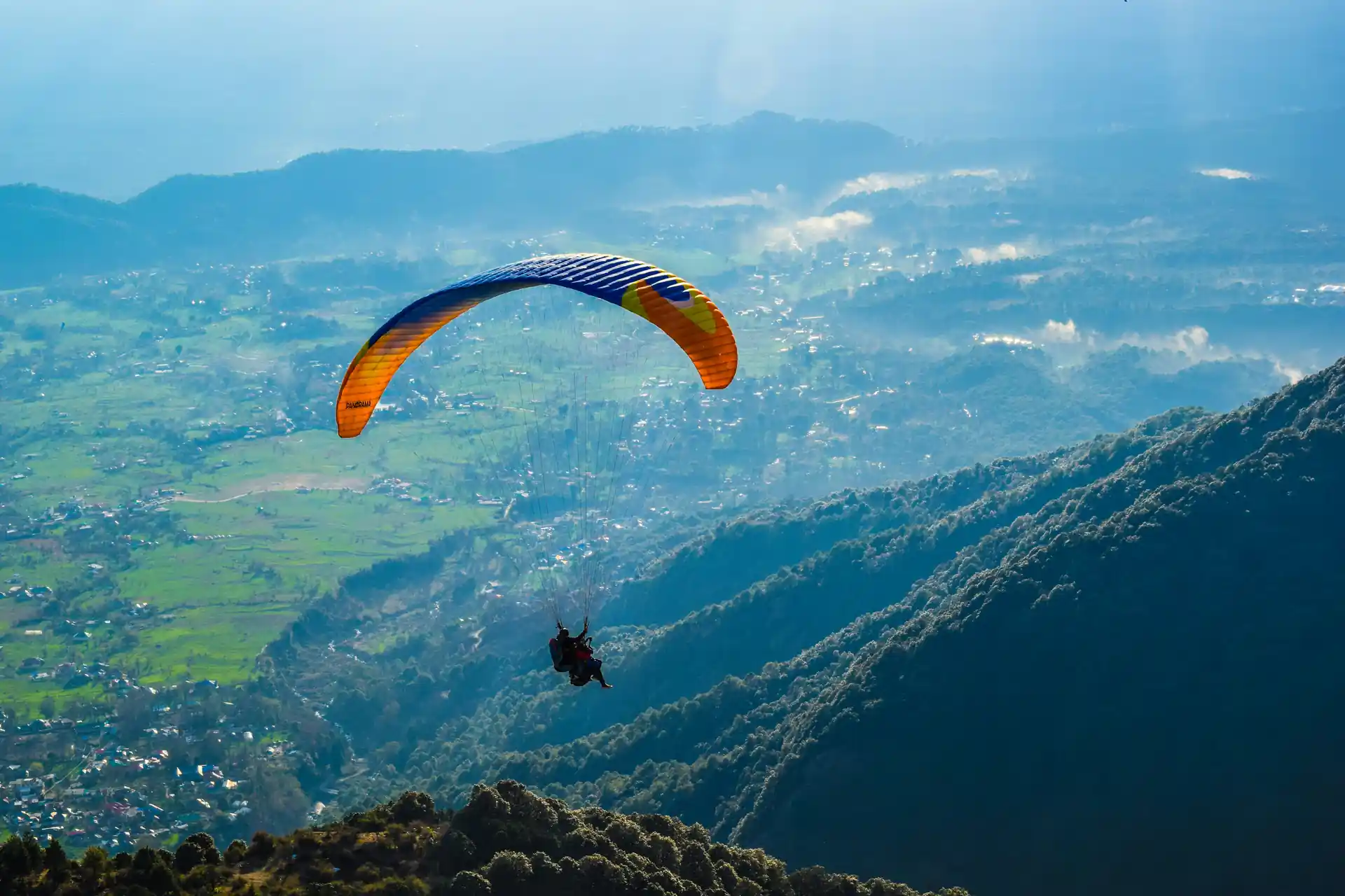 Paragliding in Bir-Billing 